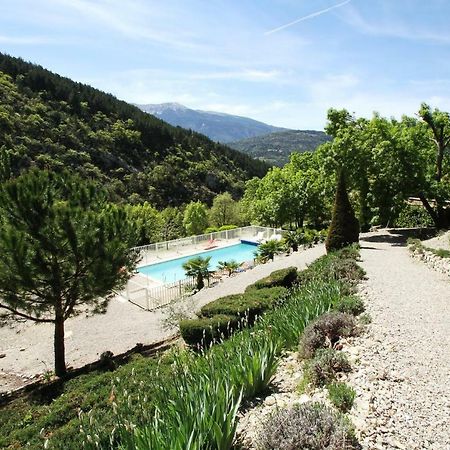 Hotel La Clue/ Le Jas Du Ventoux Plaisians Exterior foto