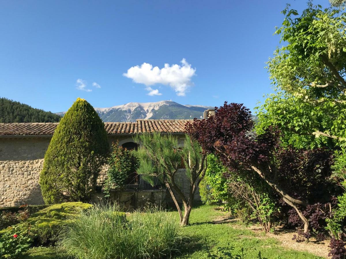 Hotel La Clue/ Le Jas Du Ventoux Plaisians Exterior foto
